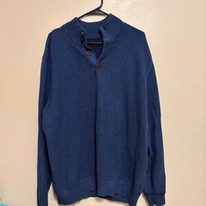 G.H. Bass & Co. Men's Navy Crewneck Sweater